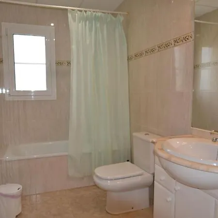 Casa Lorena With Privat Pool בית נופש ריומאר