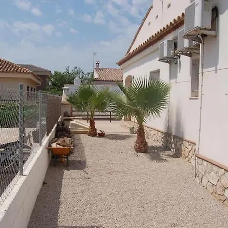 Casa Lorena With Privat Pool בית נופש ריומאר